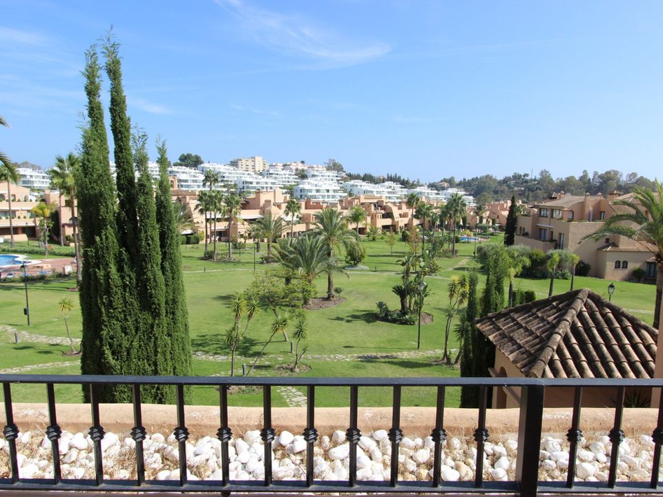 Penthouse i Atalaya Isdabe, Malaga - foto 1