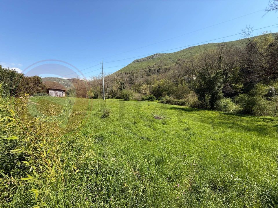 Helårsgrund i Fontana Liri, Frosinone - foto 1