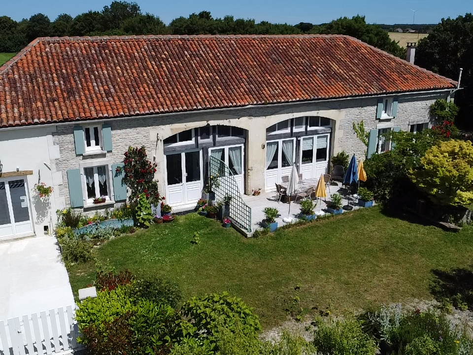 Landsbyhus i Bresdon, Charente-Maritime - bilde 3