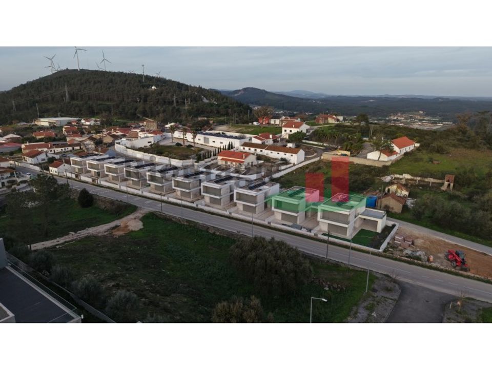 Villa i Rio Maior, Santarem - foto 1