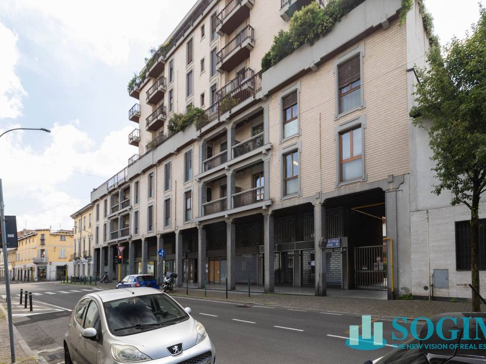 Erhvervsejendom i Muggio, Monza and Brianza - foto 1