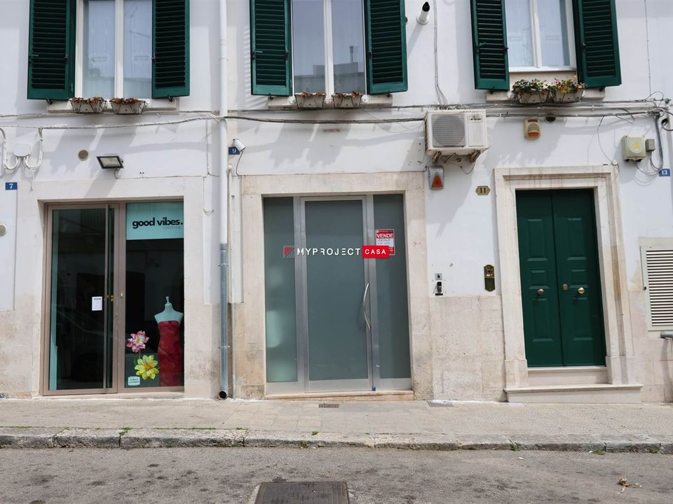 Erhvervsejendom i Martina Franca, Taranto - foto 2