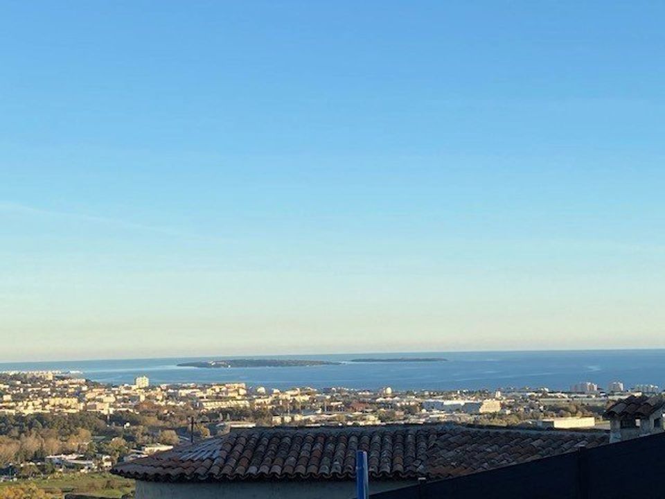 Helårsgrund i Mandelieu-la-Napoule, Alpes-Maritimes - foto 1