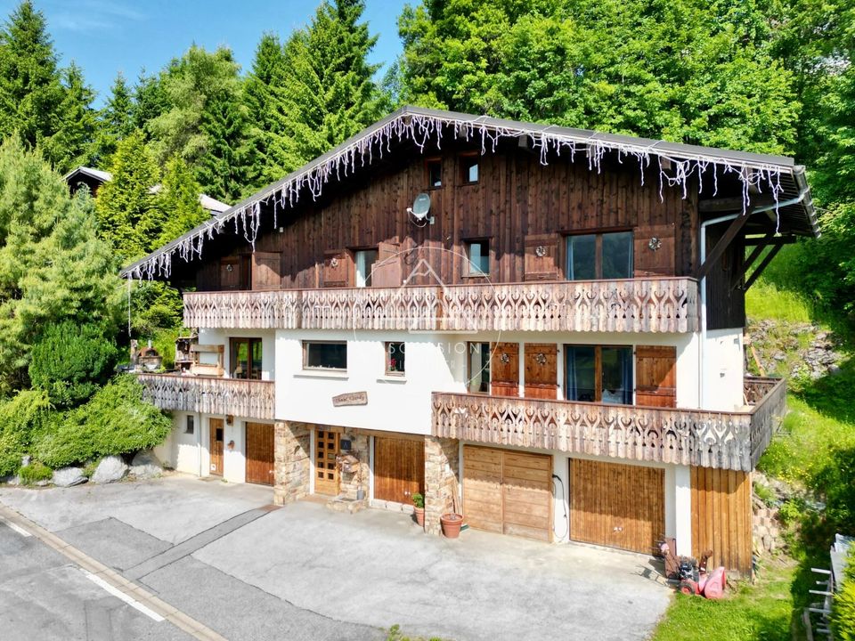 Træhytte i Les Gets, Haute-Savoie - foto 1