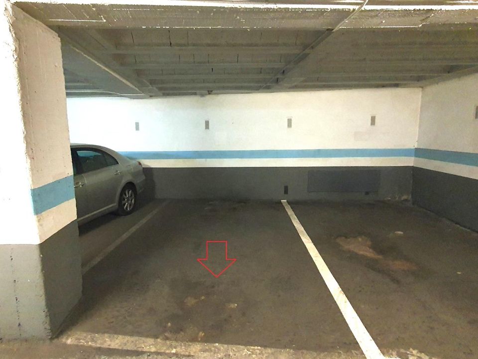Garage in Bilbao, Vizcaya - foto 1