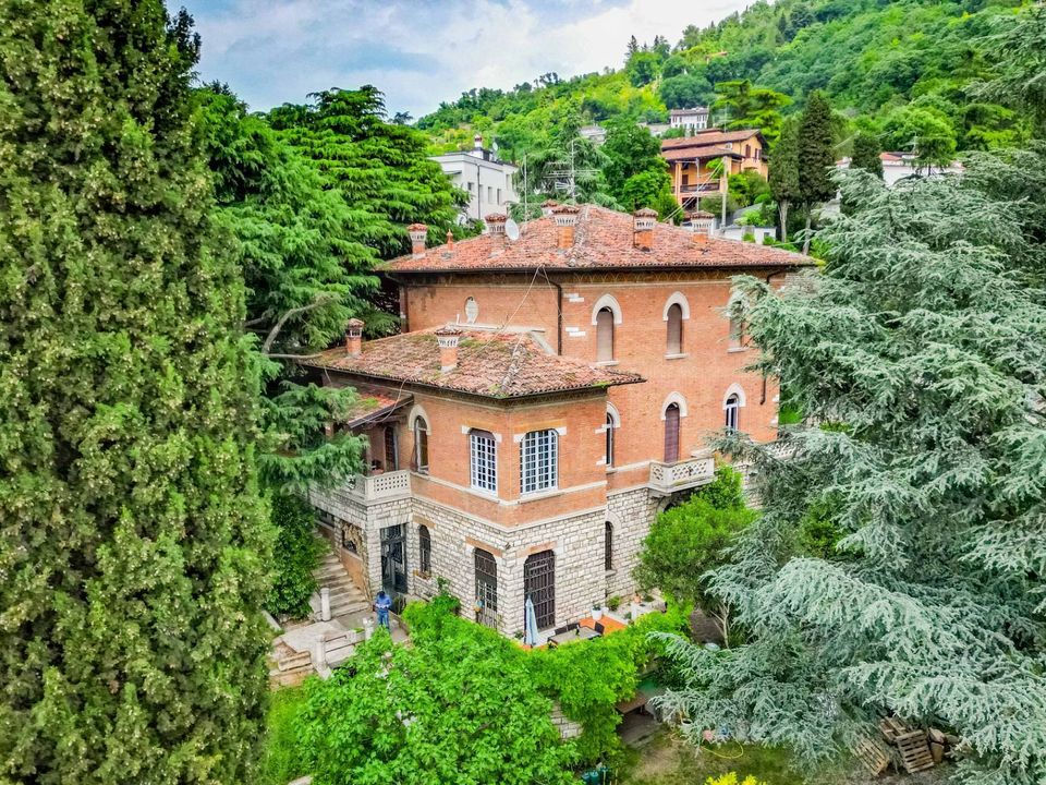 Villa en Brescia, Brescia - foto 1