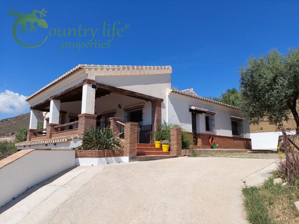 Villa i Alcaucin, Malaga - foto 1