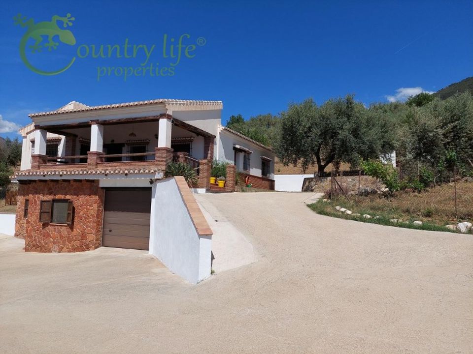 Villa i Alcaucin, Malaga - foto 3