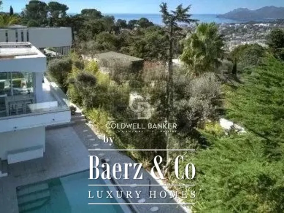 Villa i Le Cannet, Alpes-Maritimes - foto 1