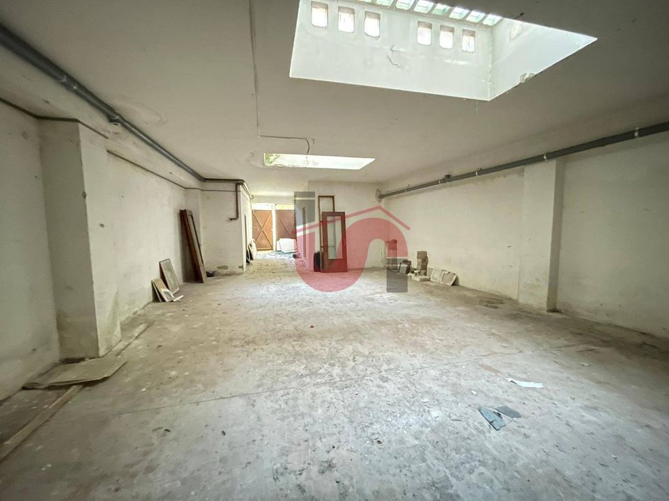 Erhvervsejendom i Benevento, Benevento - foto 1