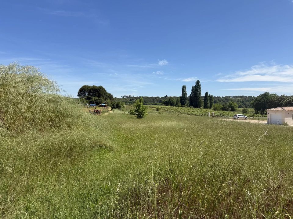 Helårsgrund i Brue-Auriac, Var - foto 1