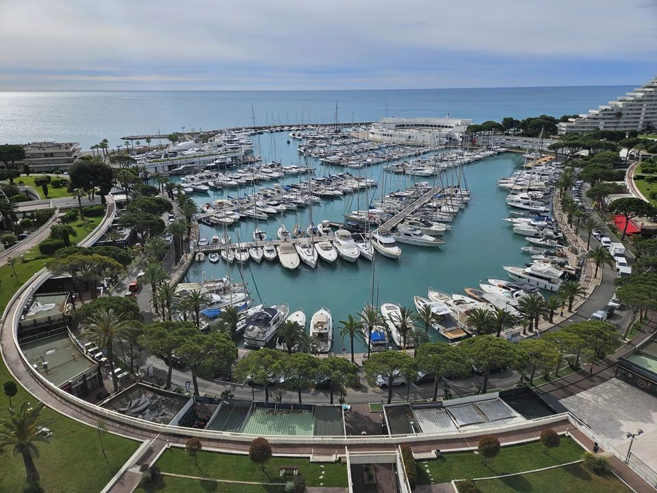 Leilighet i Villeneuve-Loubet, Alpes-Maritimes - bilde 1
