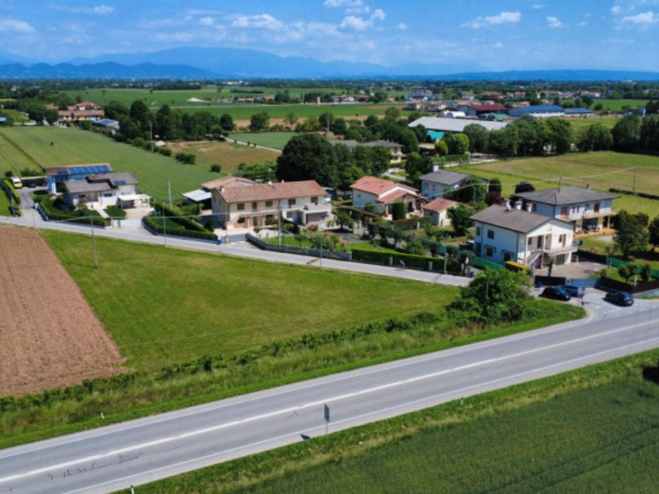 Helårsgrund i Castelfranco Veneto, Treviso - foto 5