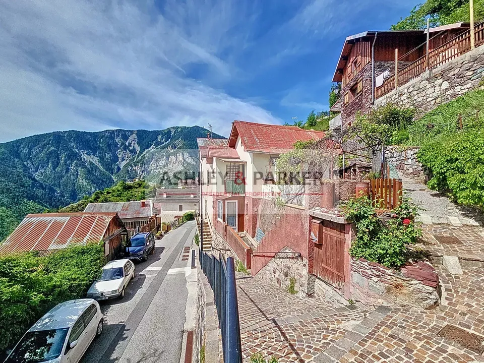Villa i Roure, Alpes-Maritimes - bilde 1