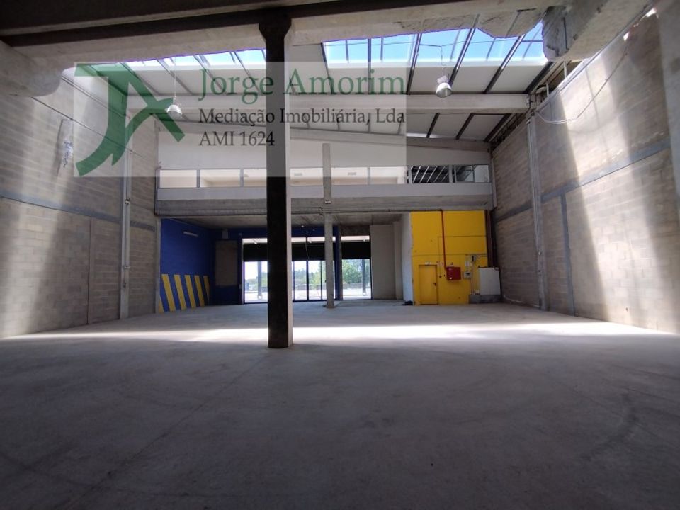 L'establiment comercial a Grijo, Porto - foto 3