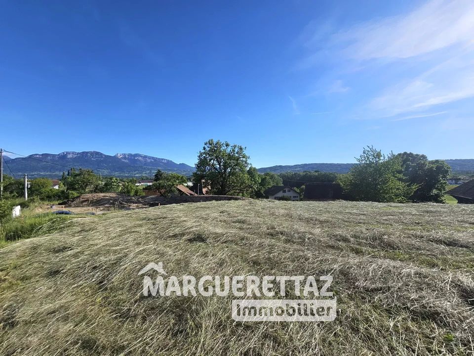 Helårsgrund i Scientrier, Haute-Savoie - foto 1