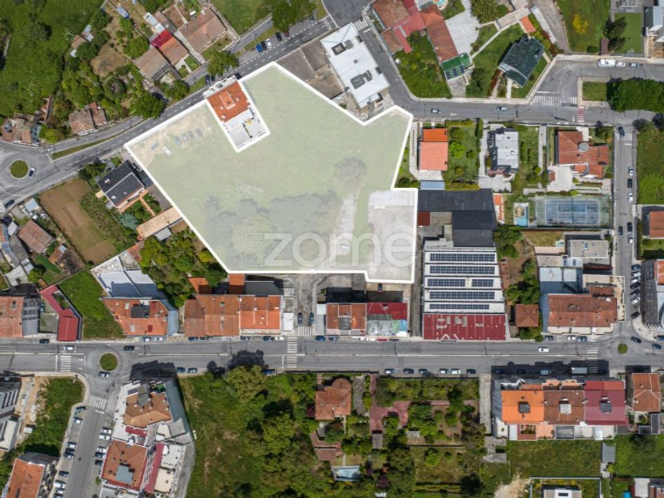 Helårsgrund i Sao Joao da Madeira, Aveiro - foto 2