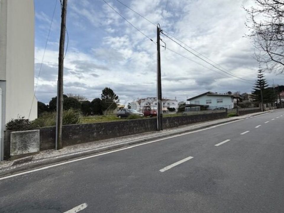 Helårsgrund i Sao Joao da Madeira, Aveiro - foto 1