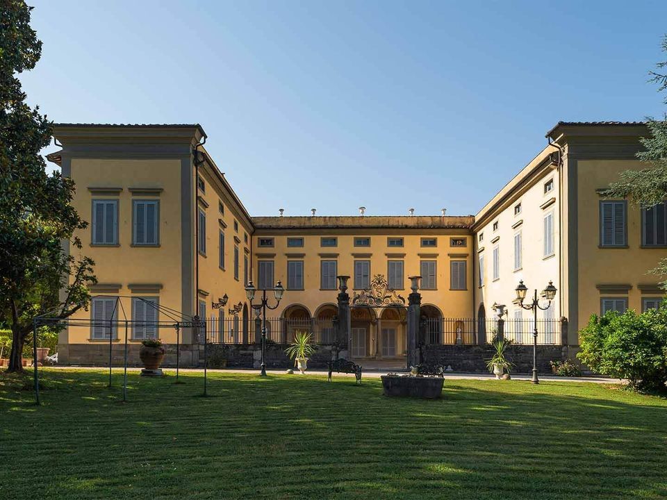 Villa i San Giuliano Terme, Pisa - foto 1