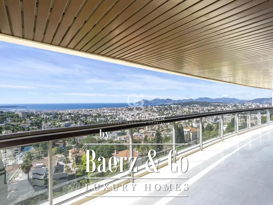 Villa i Le Cannet, Alpes-Maritimes - foto 1
