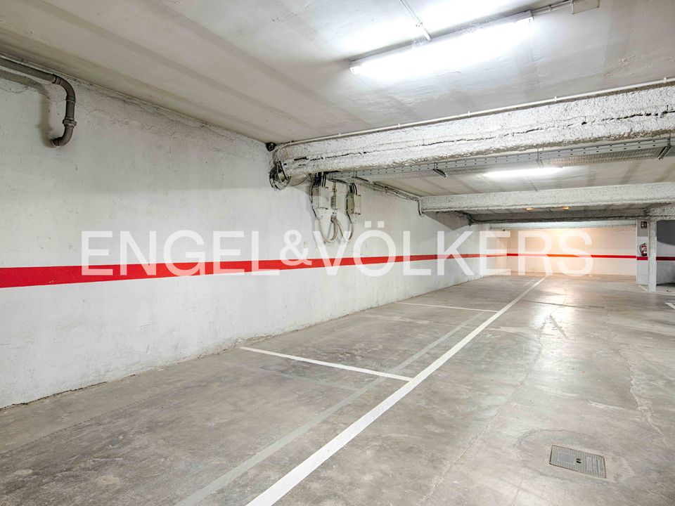 Parkeringsplads i Figueres, Gerona - foto 3