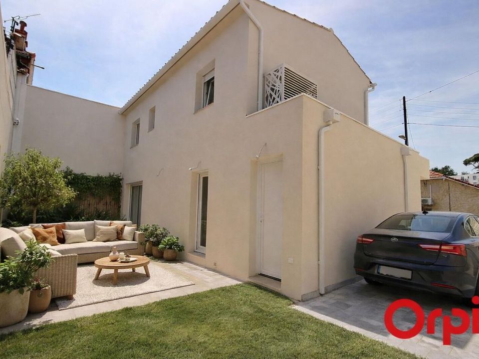 Villa i Marseille, Bouches-du-Rhone - foto 1