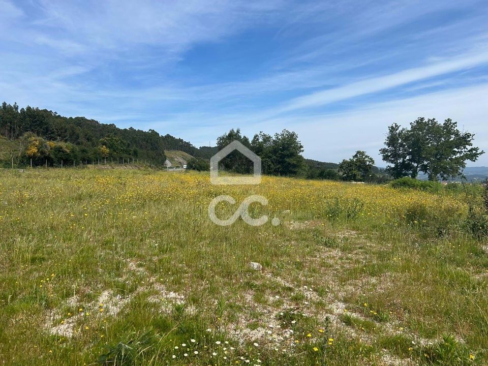 Helårsgrund i Guimaraes, Braga - foto 1