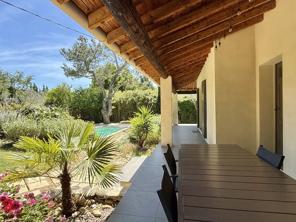 Villa i L'Isle-sur-la-Sorgue, Vaucluse - foto 3