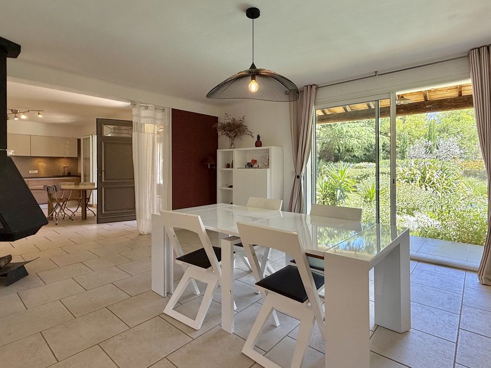 Villa i L'Isle-sur-la-Sorgue, Vaucluse - foto 5