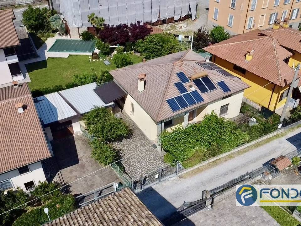 Villa i Chiuduno, Bergamo - foto 1