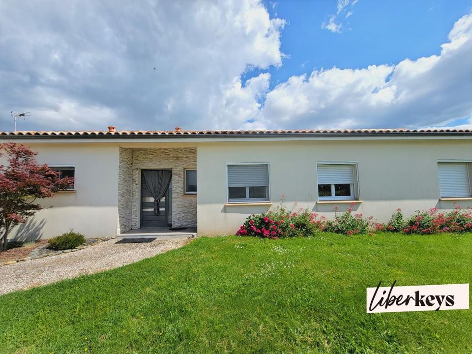 Villa in Fronton, Haute-Garonne - foto 1