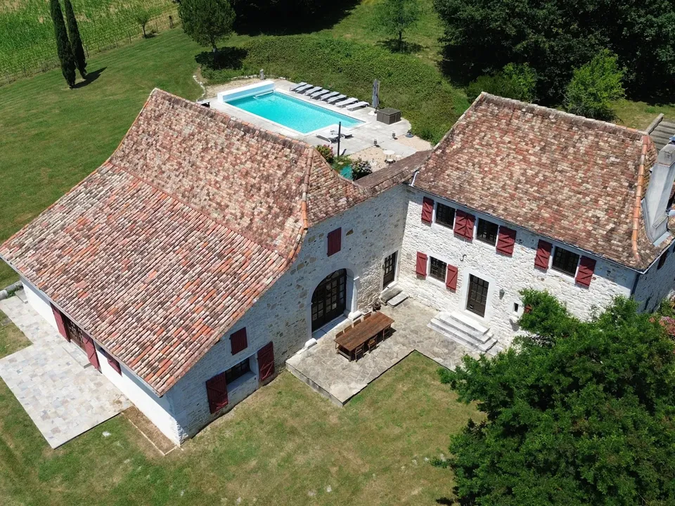 Villa i Orriule, Pyrenees-Atlantiques - bilde 1