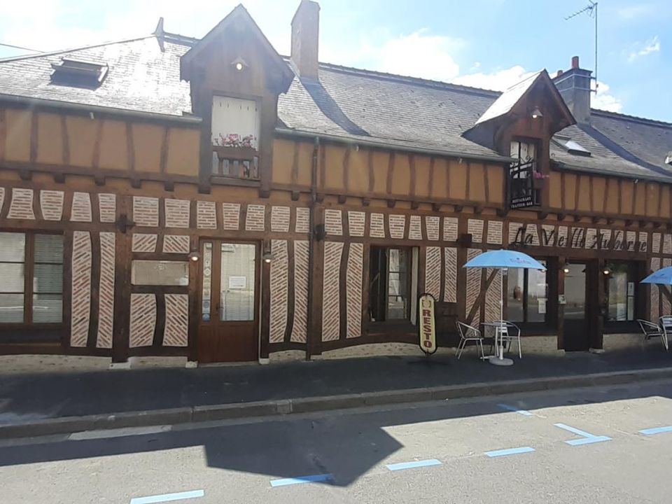 Erhvervsejendom i Cour-Cheverny, Loir-et-Cher - foto 1