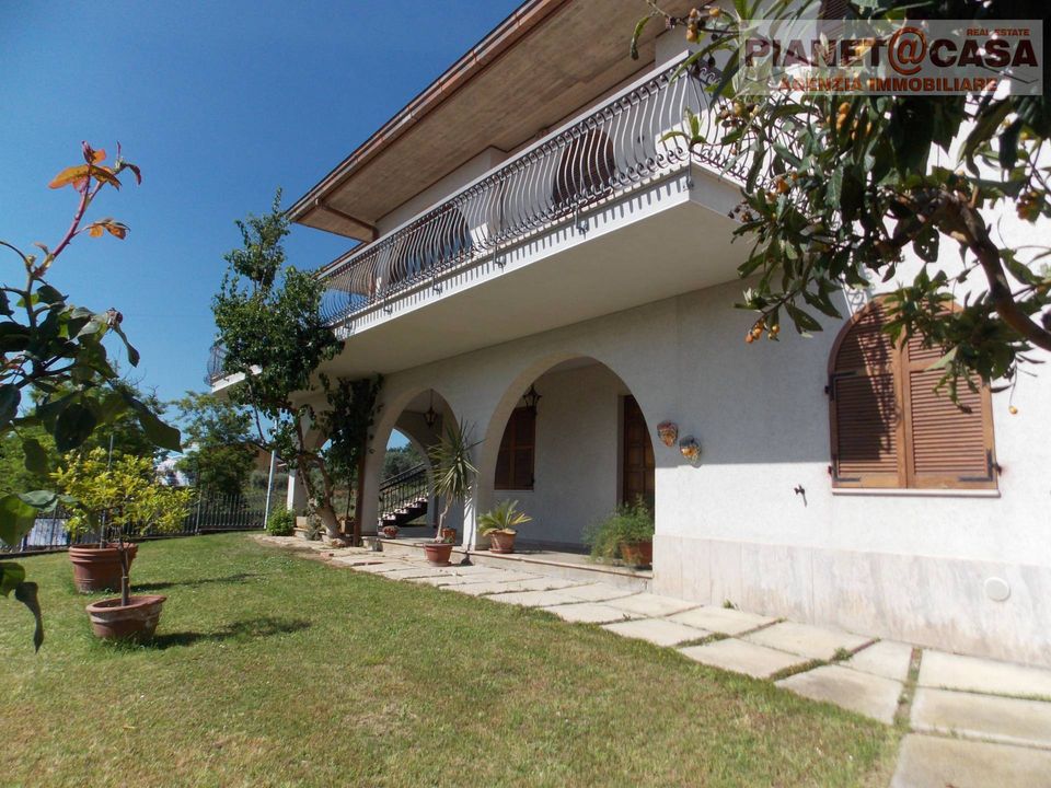 Villa i Spinetoli, Ascoli Piceno - foto 1