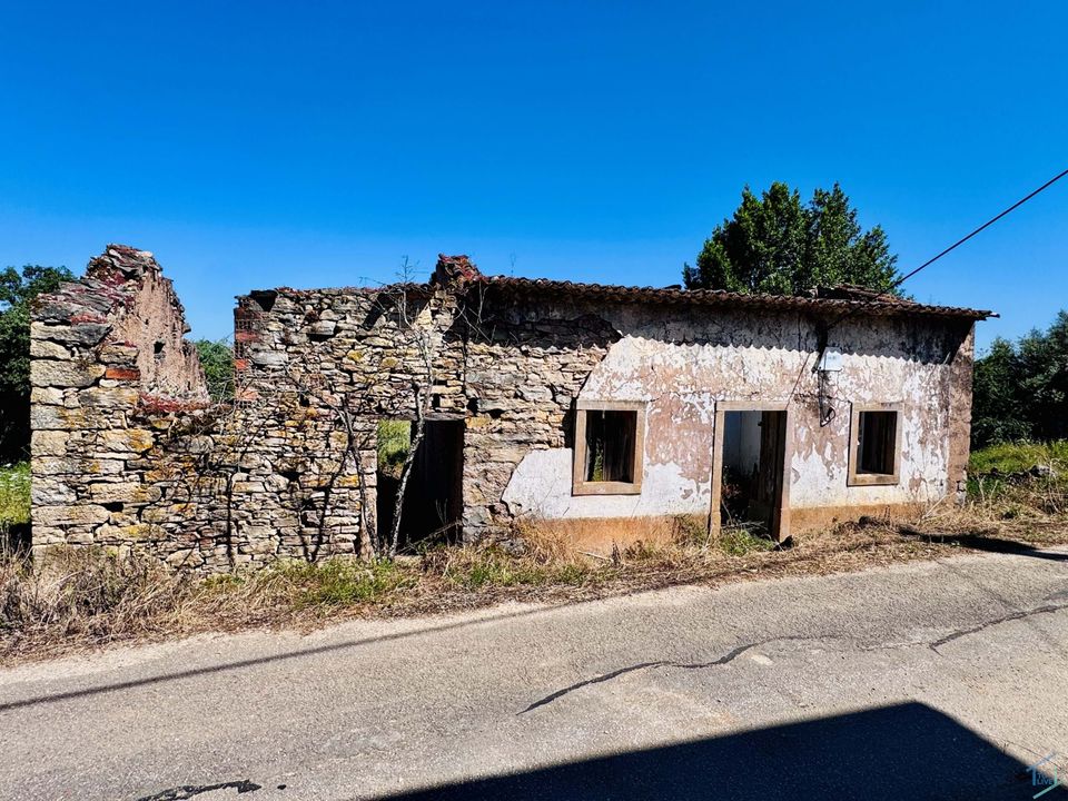 Ruinere i Ferreira do Zezere, Santarem - foto 2