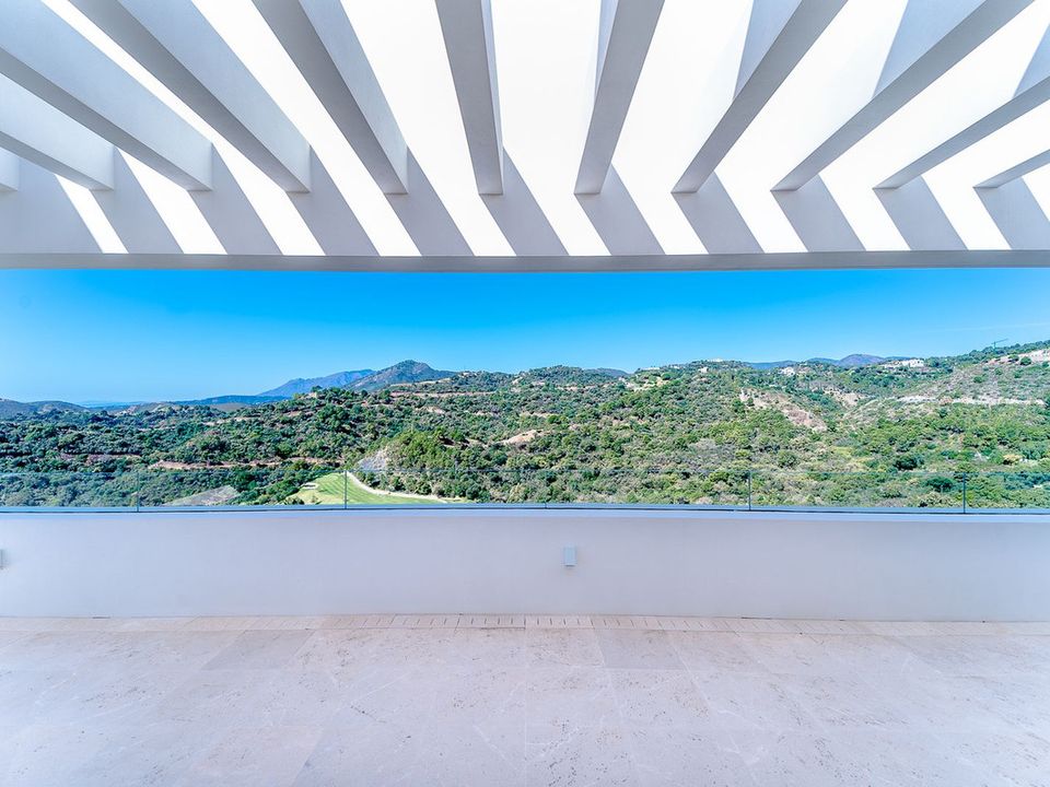 Villa in Los Arqueros, Malaga - foto 3