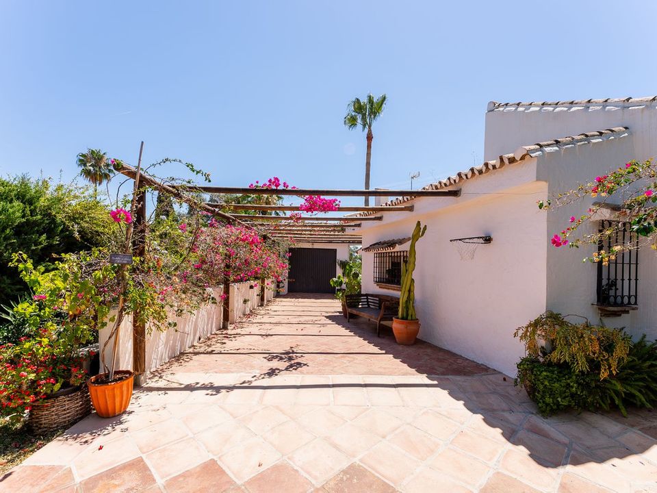 Villa i La Atalaya, Malaga - foto 2