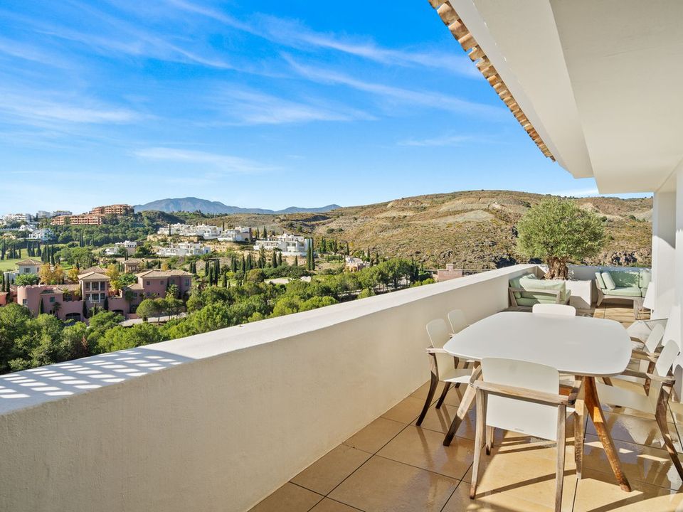 Penthouse i Benahavis, Malaga - foto 3