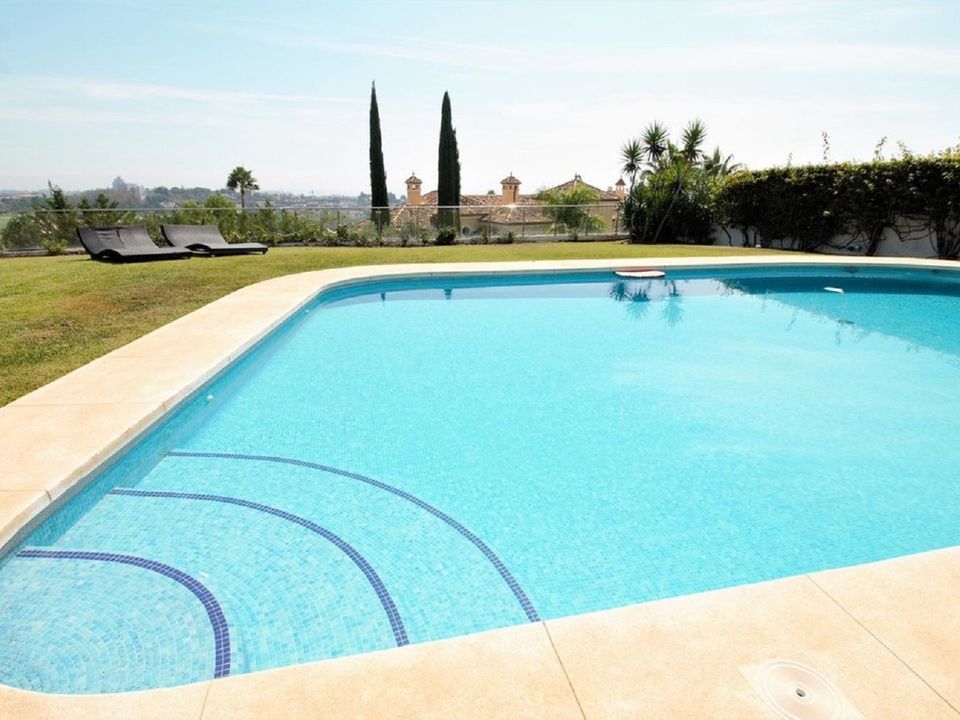 Villa i El Paraiso, Malaga - foto 5