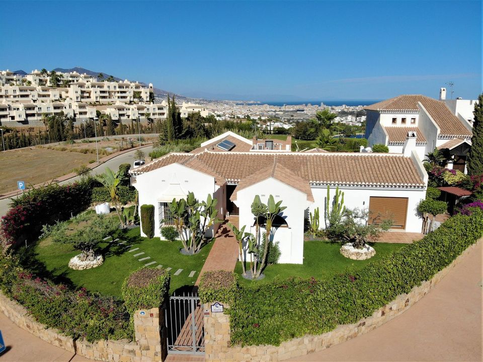 Villa i Cerros Del Aguila, Malaga - foto 2
