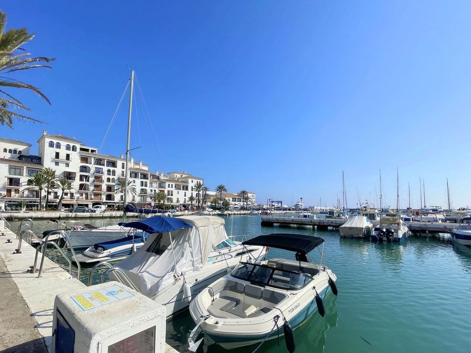 Lejlighed i La Duquesa, Malaga - foto 1