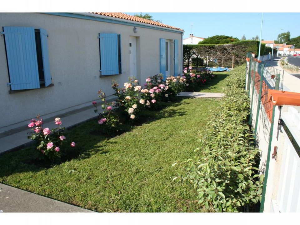 Villa i Saint-Georges-d'Oleron, Charente-Maritime - foto 1