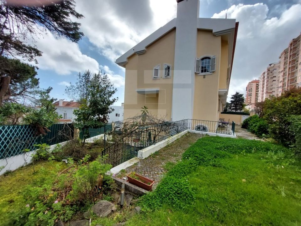 Rækkehus i Amadora, Lisbon - foto 5