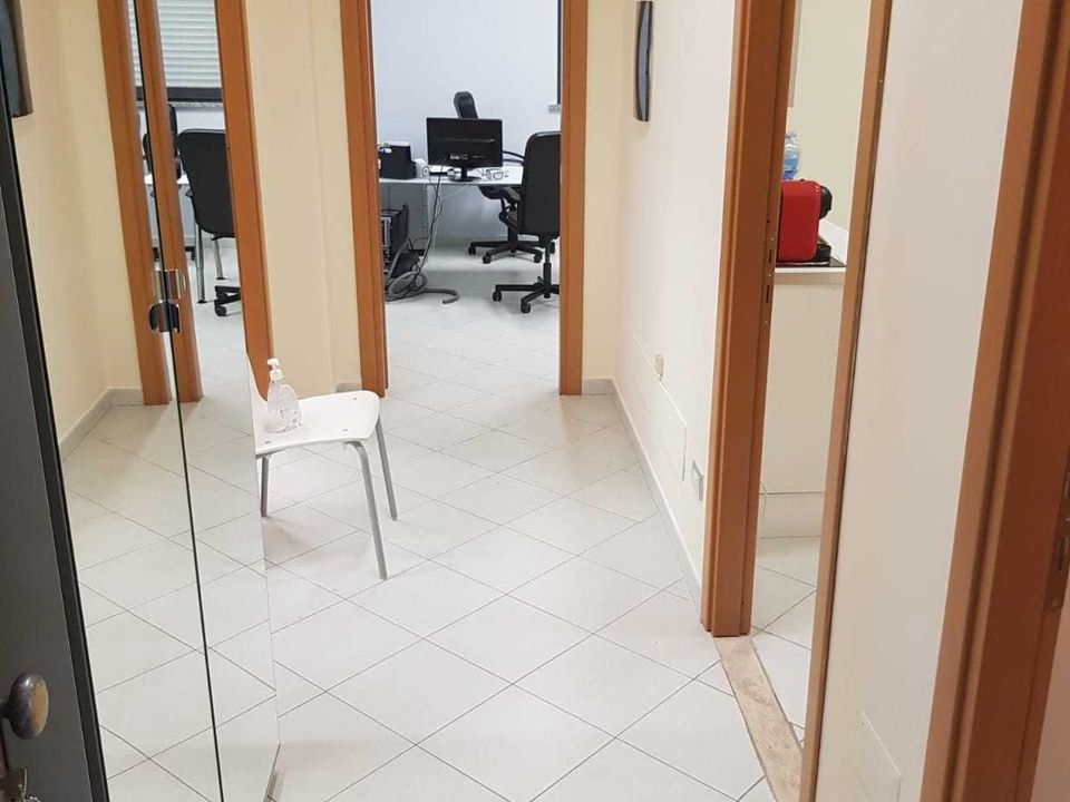 Erhvervsejendom i Quartucciu, Cagliari - foto 4