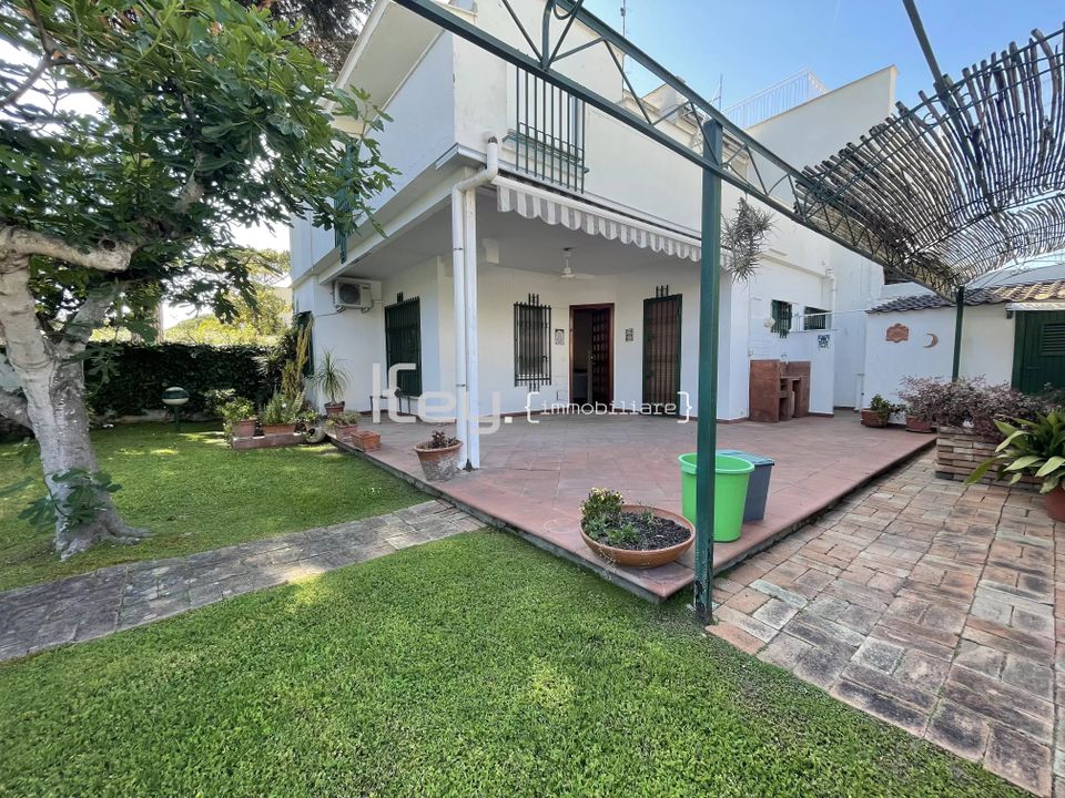 Villa i Terracina, Latina - foto 1