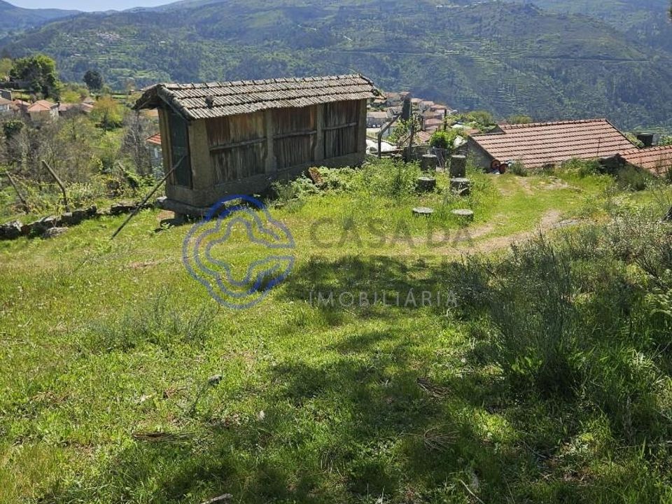 Helårsgrund i Cinfaes, Viseu - foto 1