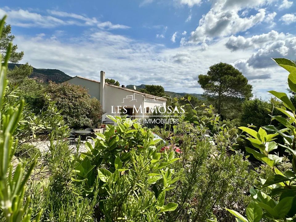 Villa i Roquebrune-sur-Argens, Var - foto 1