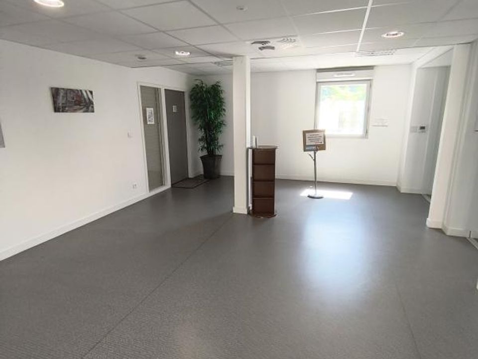 L'establiment comercial a Bourg-en-Bresse, Ain - foto 5