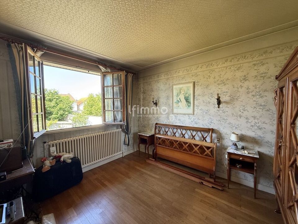 Villa i Tremblay-en-France, Seine-Saint-Denis - foto 3