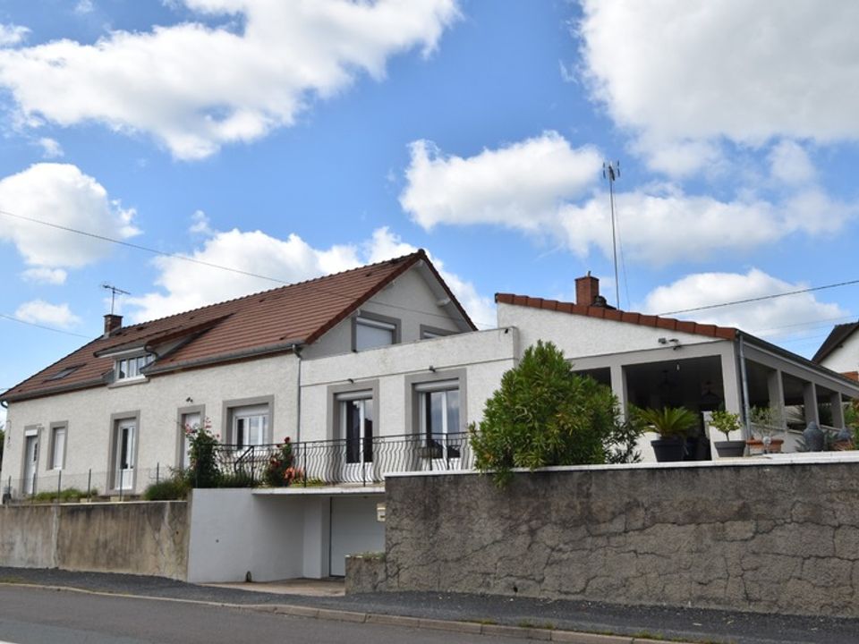 Villa i Gueugnon, Saone-et-Loire - bilde 1